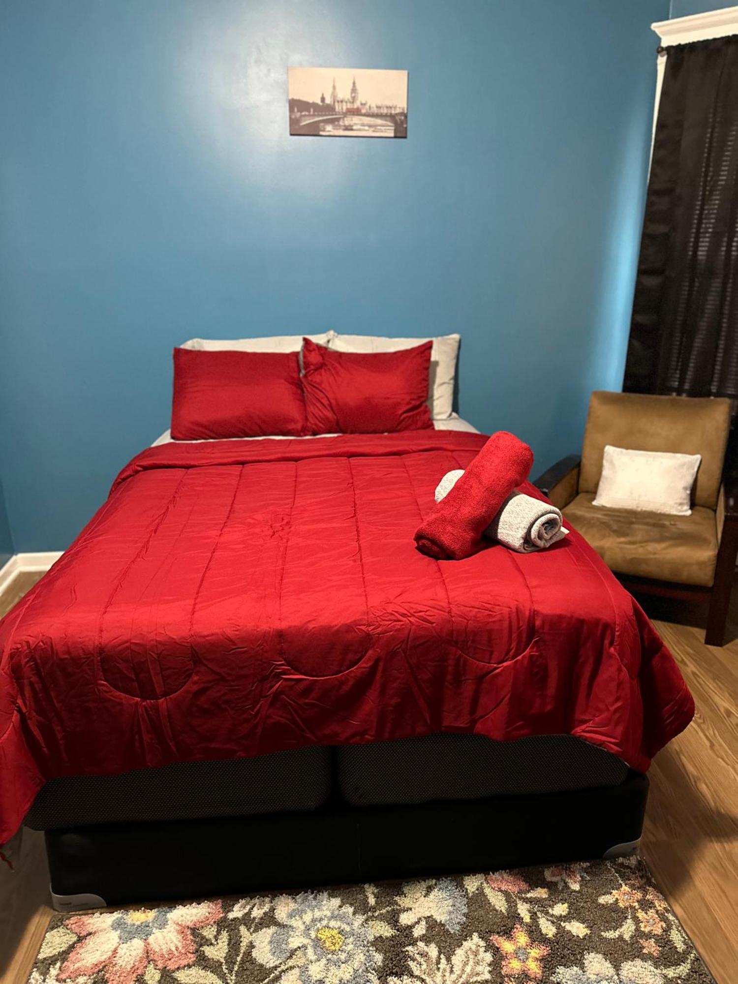 Fidelia Garnet Room, Queen Bed Minutes From Newark Liberty International Airport And Newark Penn Station 外观 照片